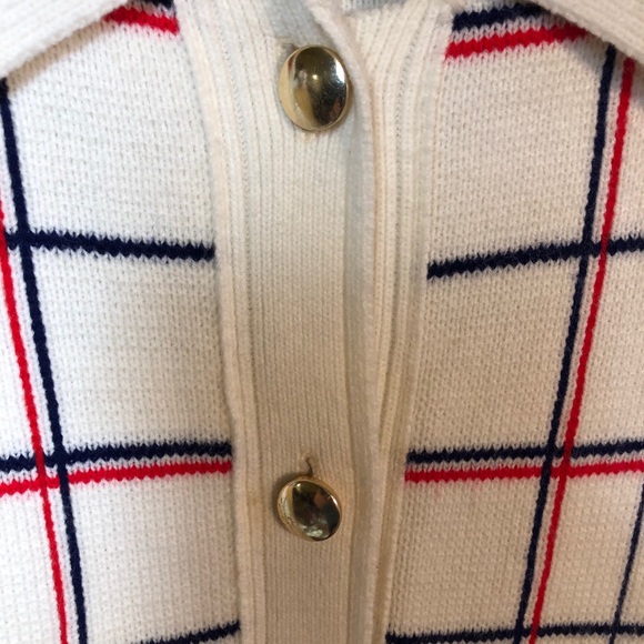 Vintage Window Pane Check Knit Cape - Picture 4 of 9
